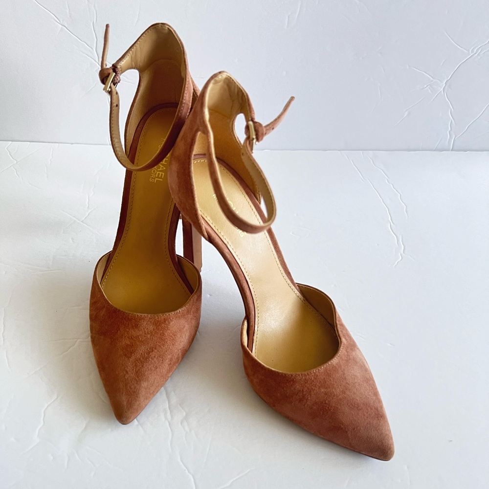 Womens Michael Kors Lisa Pump pink size 5 4" heel - Picture 2 of 7